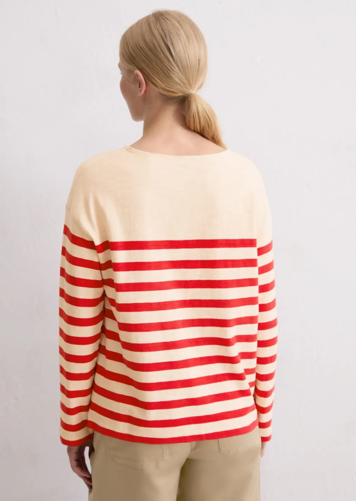 Gestreiftes Longsleeve relaxed aus garngefärbtem Heavy-Slub-Jersey