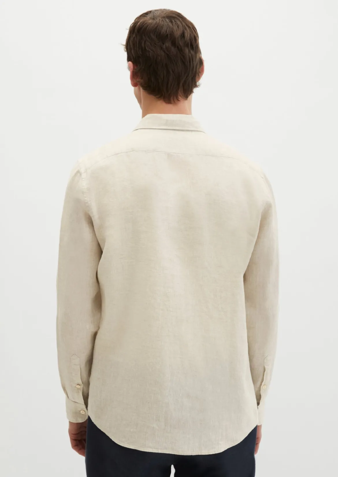 Haifischkragen-Hemd shaped aus feinem Leinen-Chambray