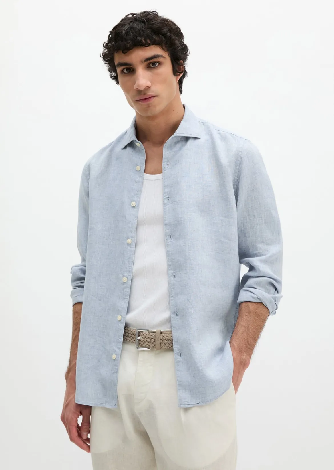 Haifischkragen-Hemd shaped aus feinem Leinen-Chambray