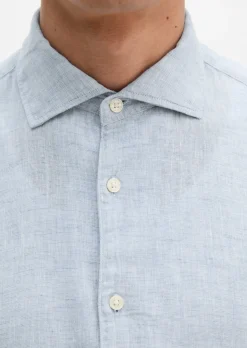 Haifischkragen-Hemd shaped aus feinem Leinen-Chambray