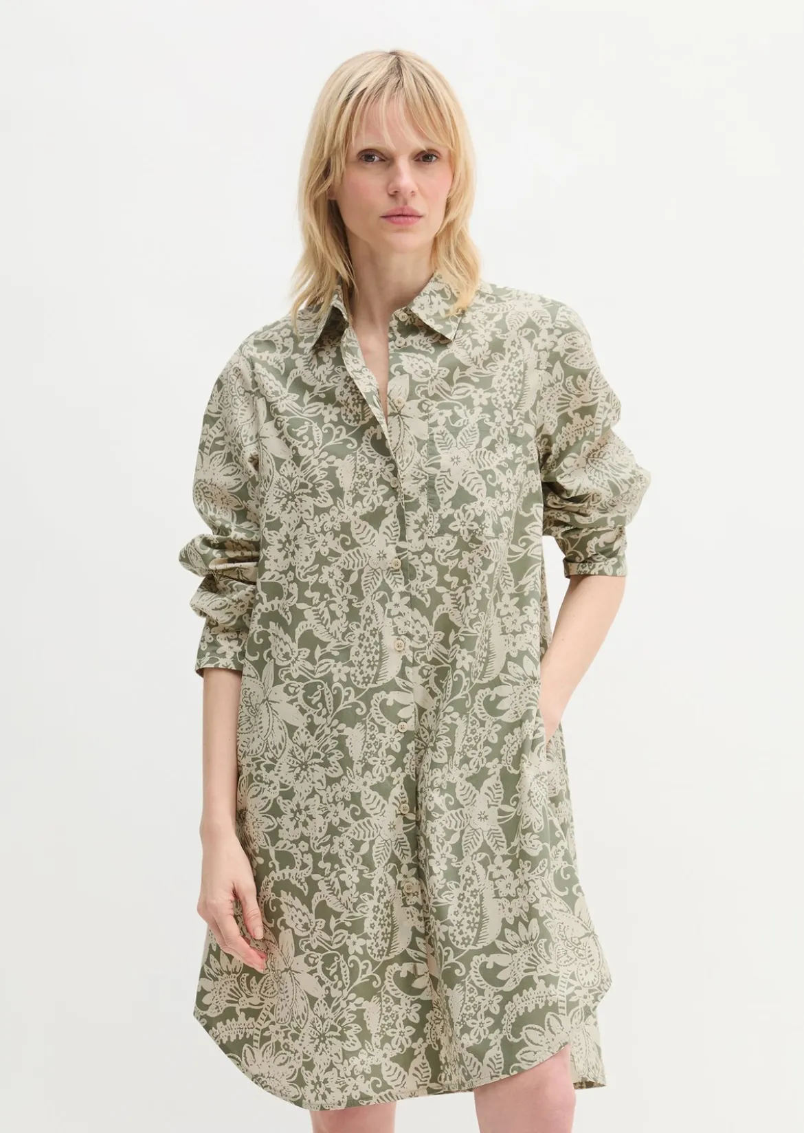 Hemdblusenkleid relaxed aus Papertouch-Popeline mit Allover-Print