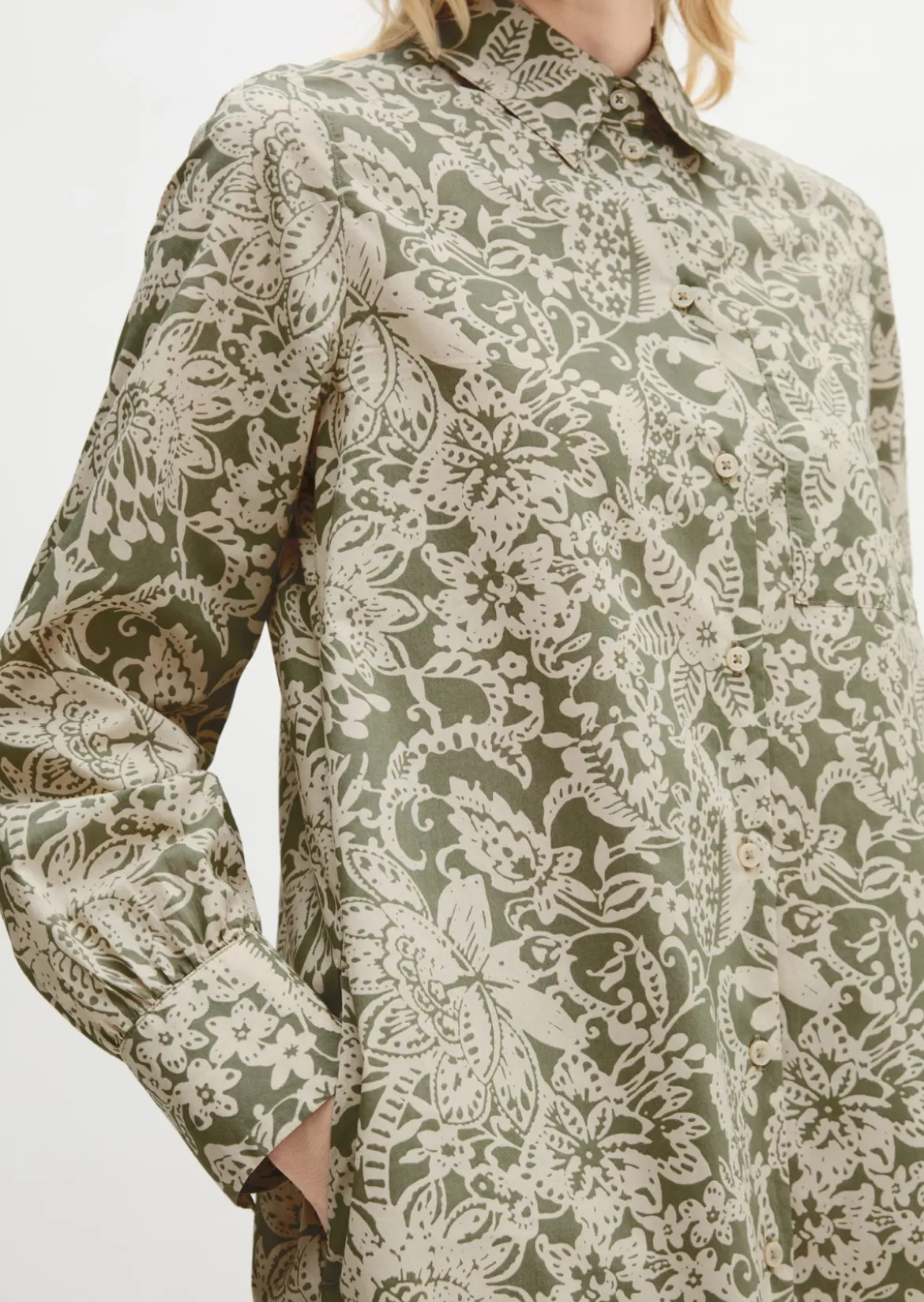 Hemdblusenkleid relaxed aus Papertouch-Popeline mit Allover-Print