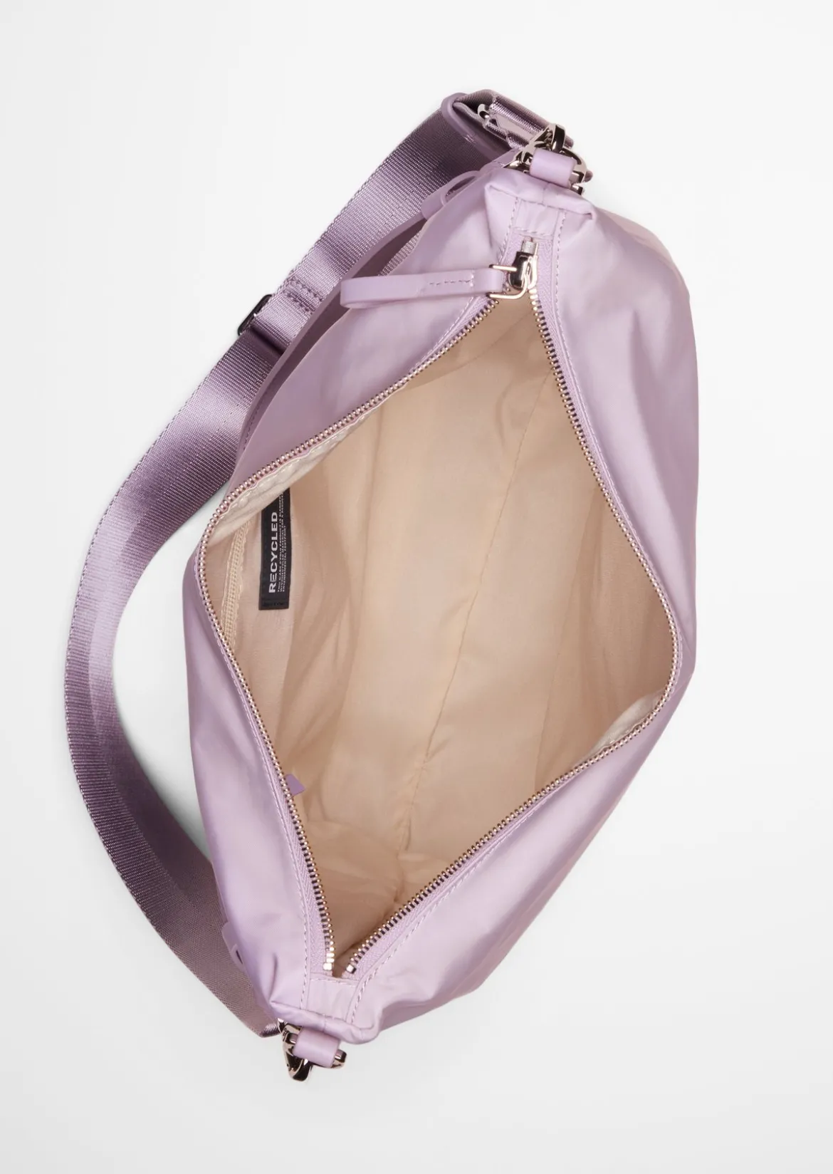Hobo Bag aus recyceltem Material
