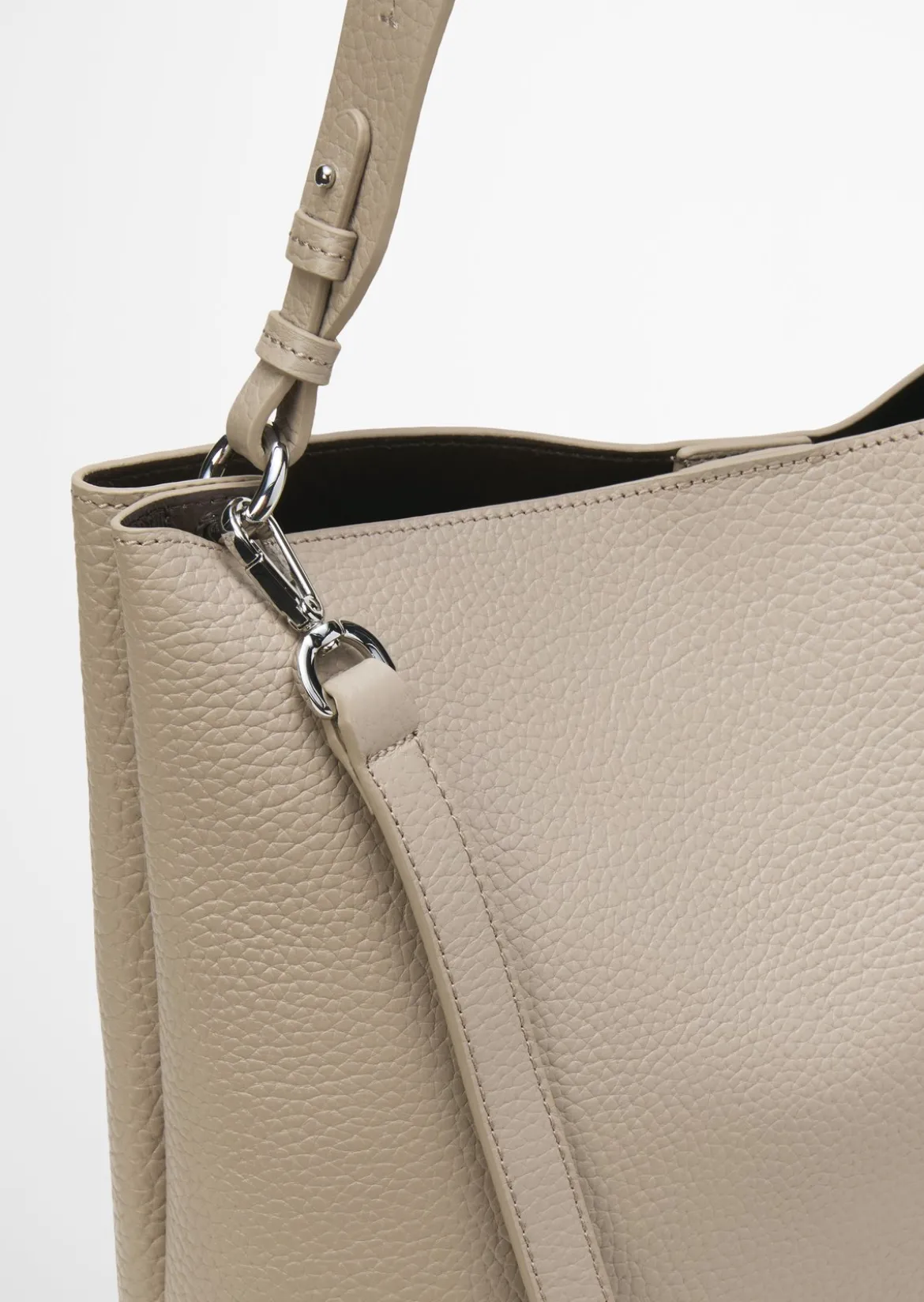 Hobo Bag medium mit großem Zipper-Mittelfach