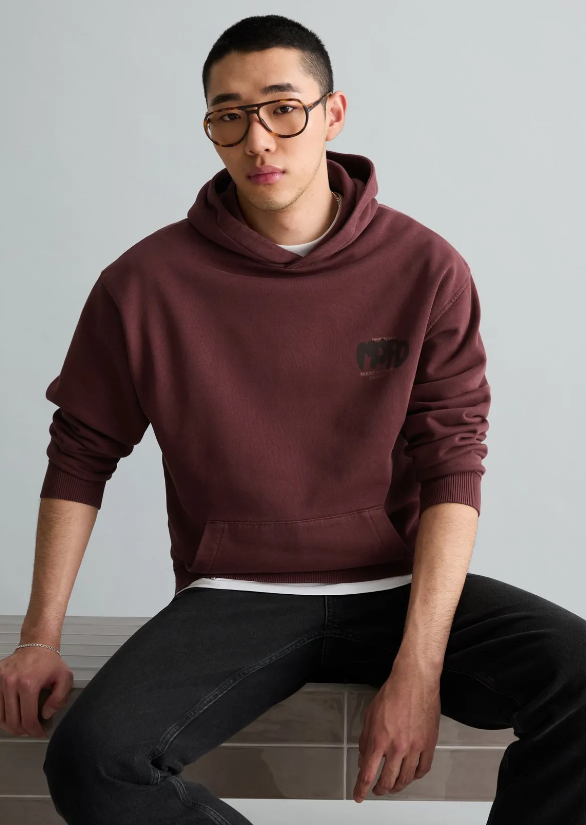 Hoodie relaxed aus recycelter Baumwolle