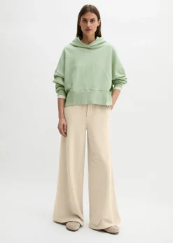 Hoodie relaxed garment-dyed mit recycelter Baumwolle