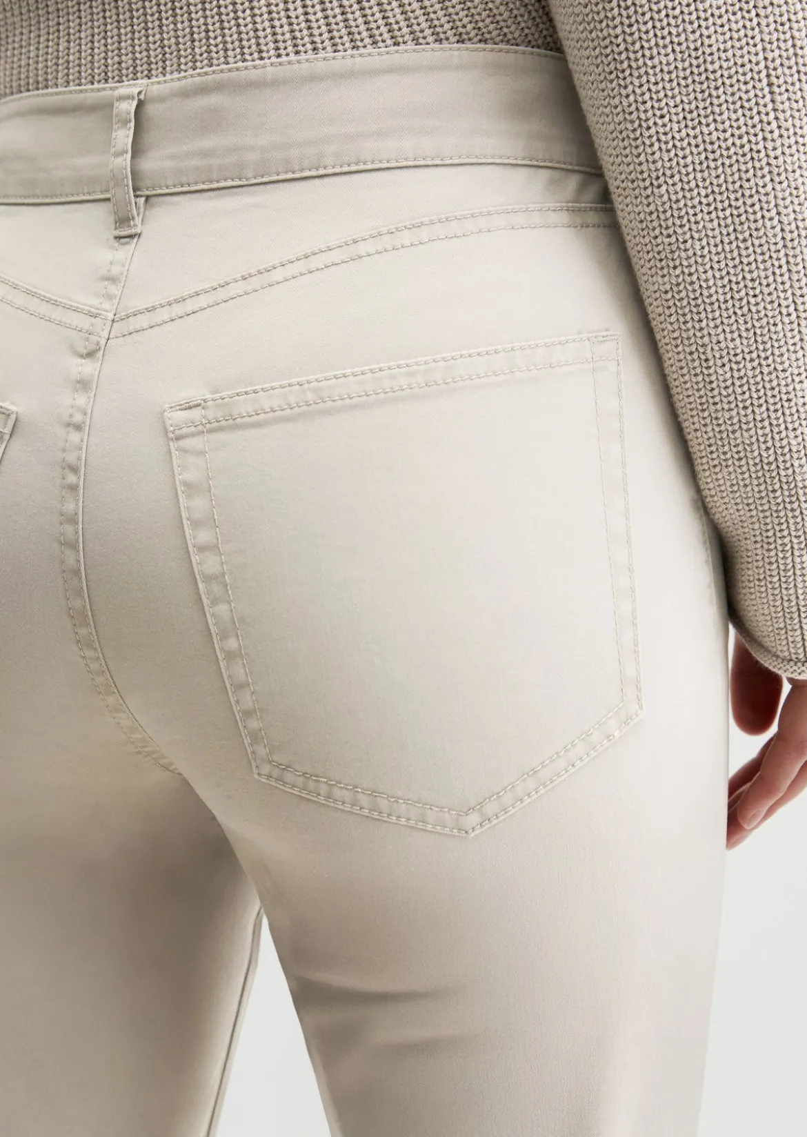 Hose Model Kiruna flared aus Brushed Cotton Twill