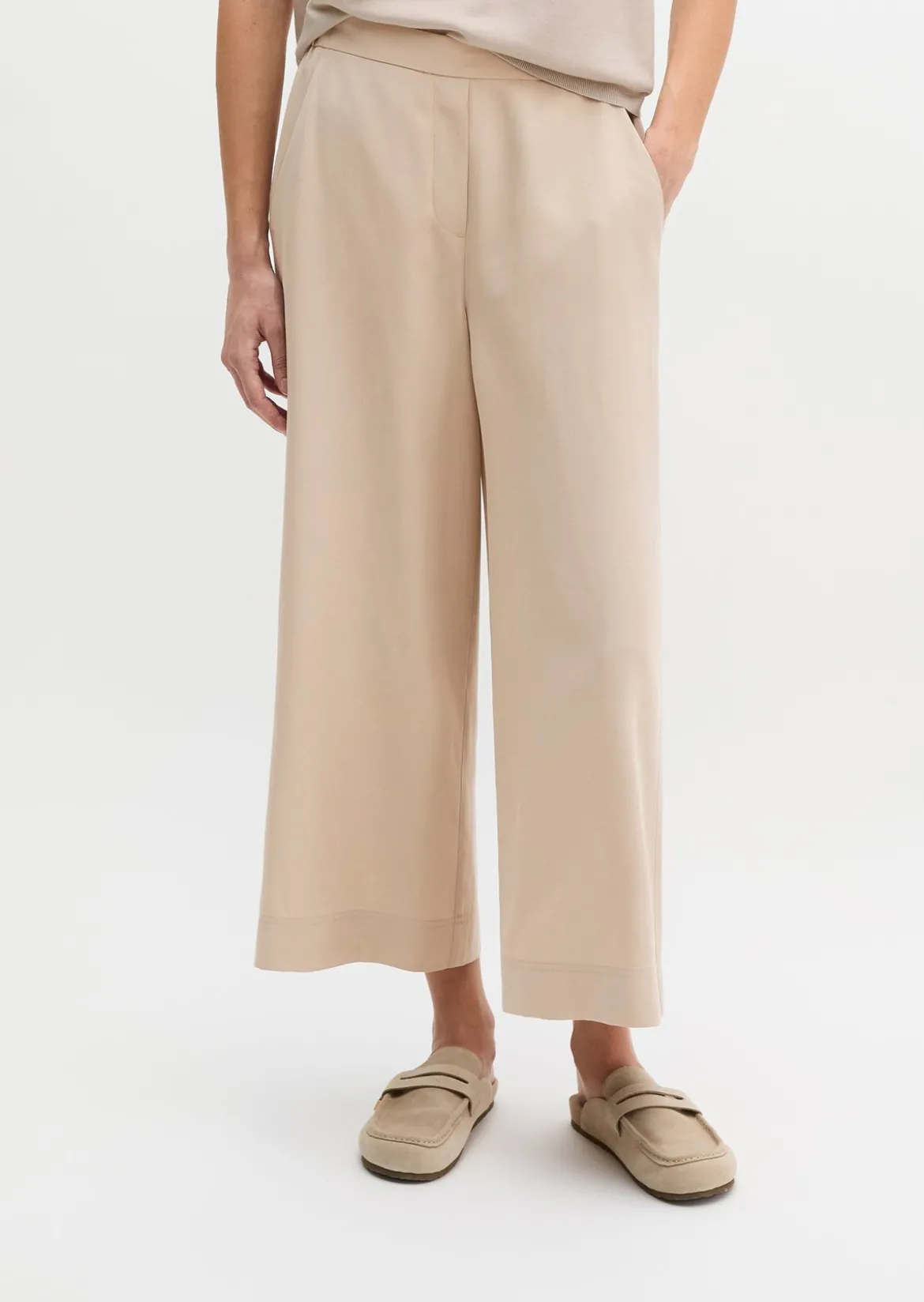 Hose Model Margo wide aus Lyocell-Leinen-Mix