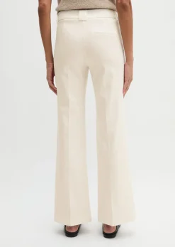 Hose Model Marthe flared aus Superstretch-Twill