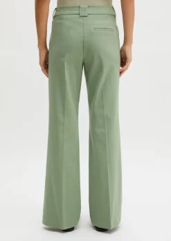 Hose Model Marthe flared aus Superstretch-Twill