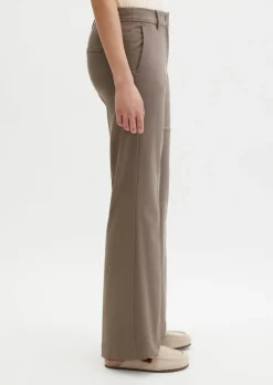 Hose Model Marthe flared aus Superstretch-Twill