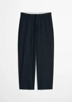 Hose Model Mossbo Travel Collection aus leichtem Technical Wool Blend