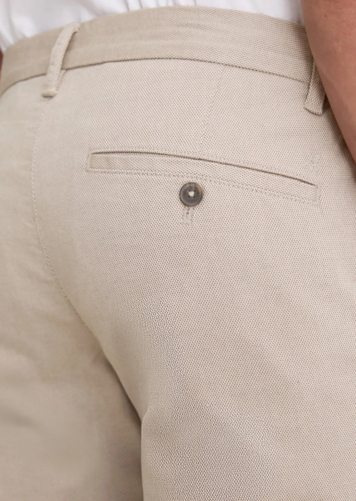 Hose Model Stig Jogger shaped aus Two-Tone Organic Cotton Stretch