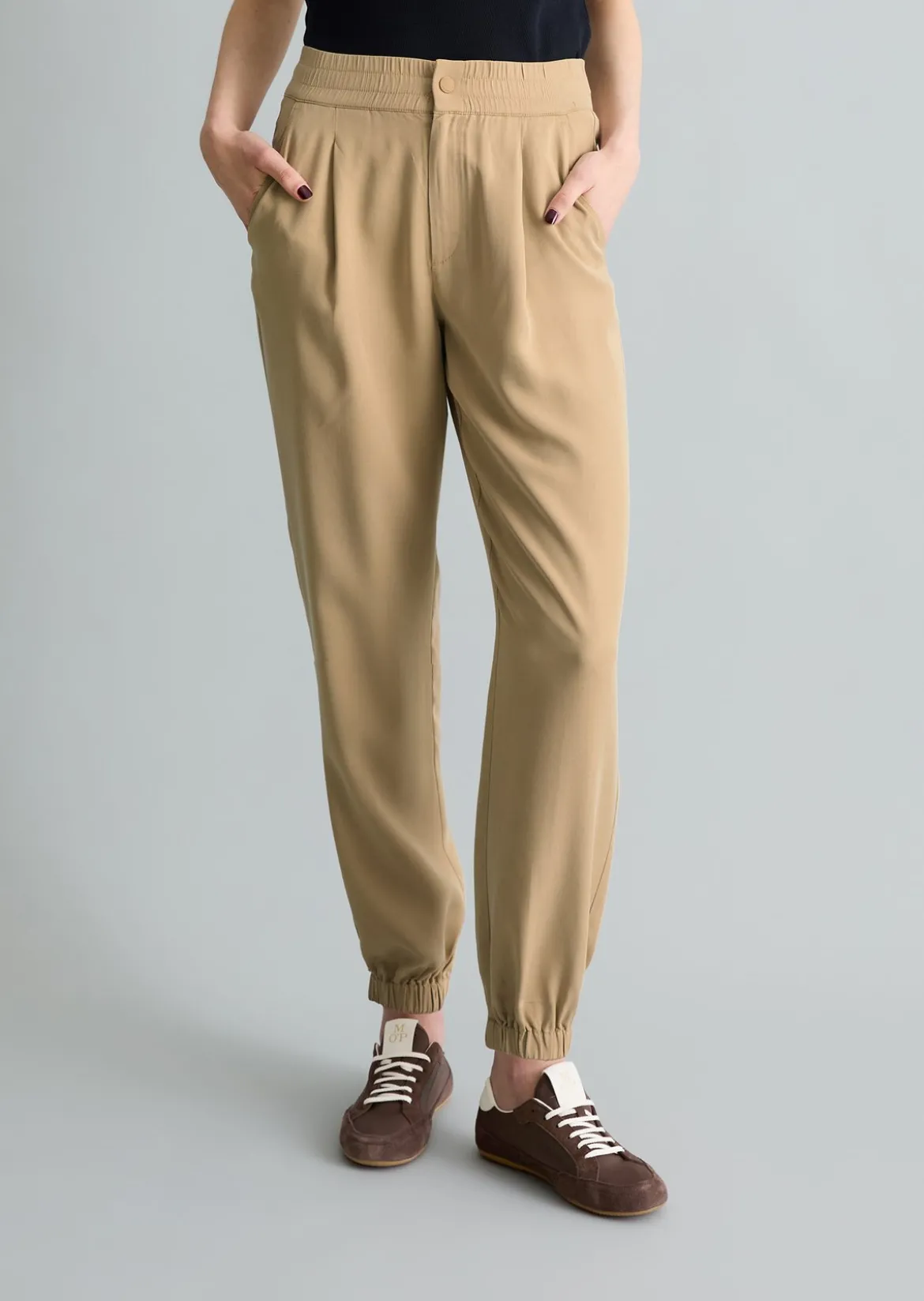 Hose relaxed aus LENZING™ Lyocell