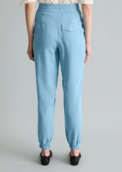 Hose relaxed aus LENZING™ Lyocell