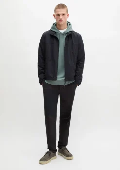 Jacke regular aus recyceltem Polyester
