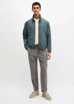 Jacke regular aus recyceltem Polyester