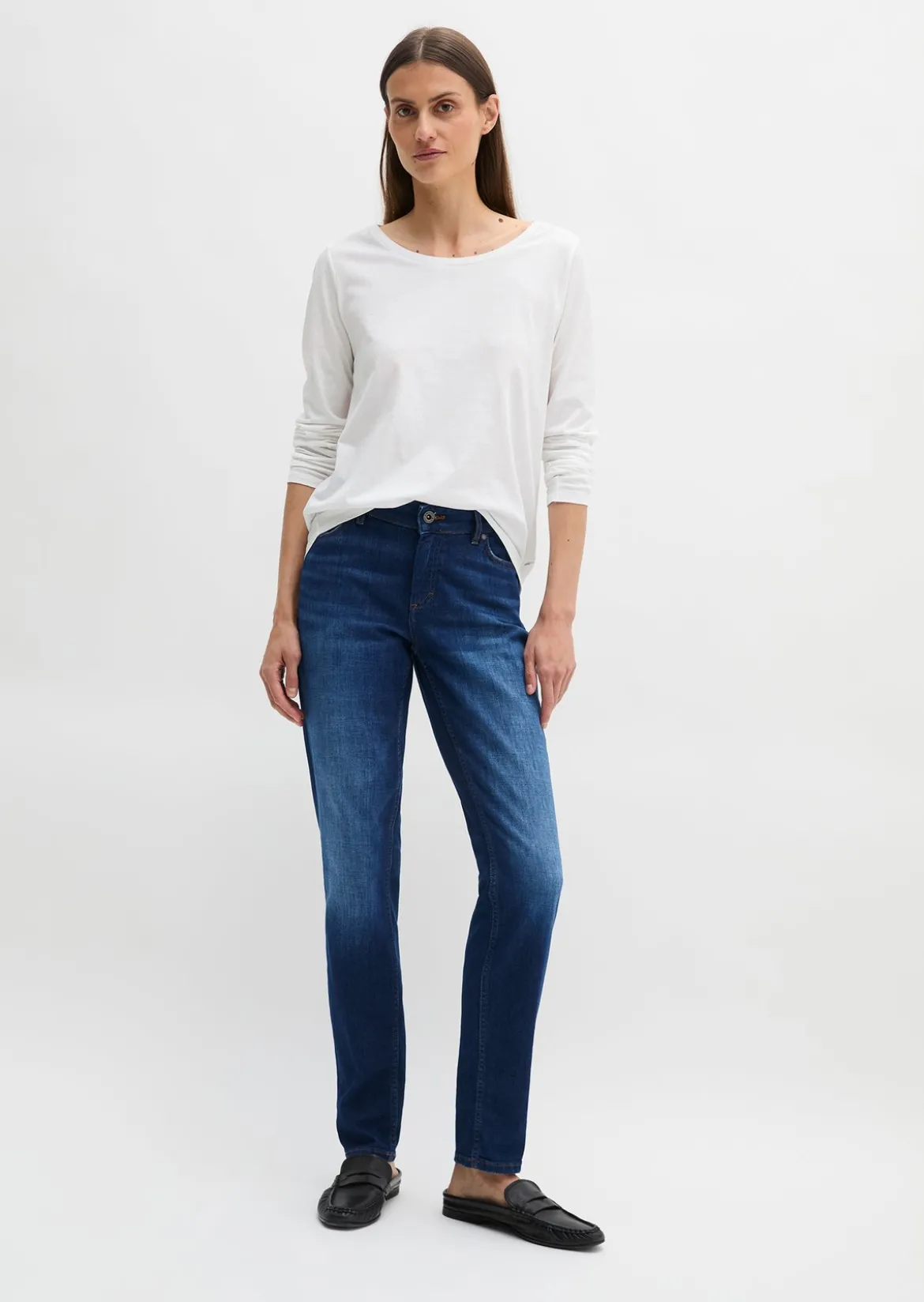 Jeans Model Alby slim aus stretchigem Cashmere-Touch-Denim