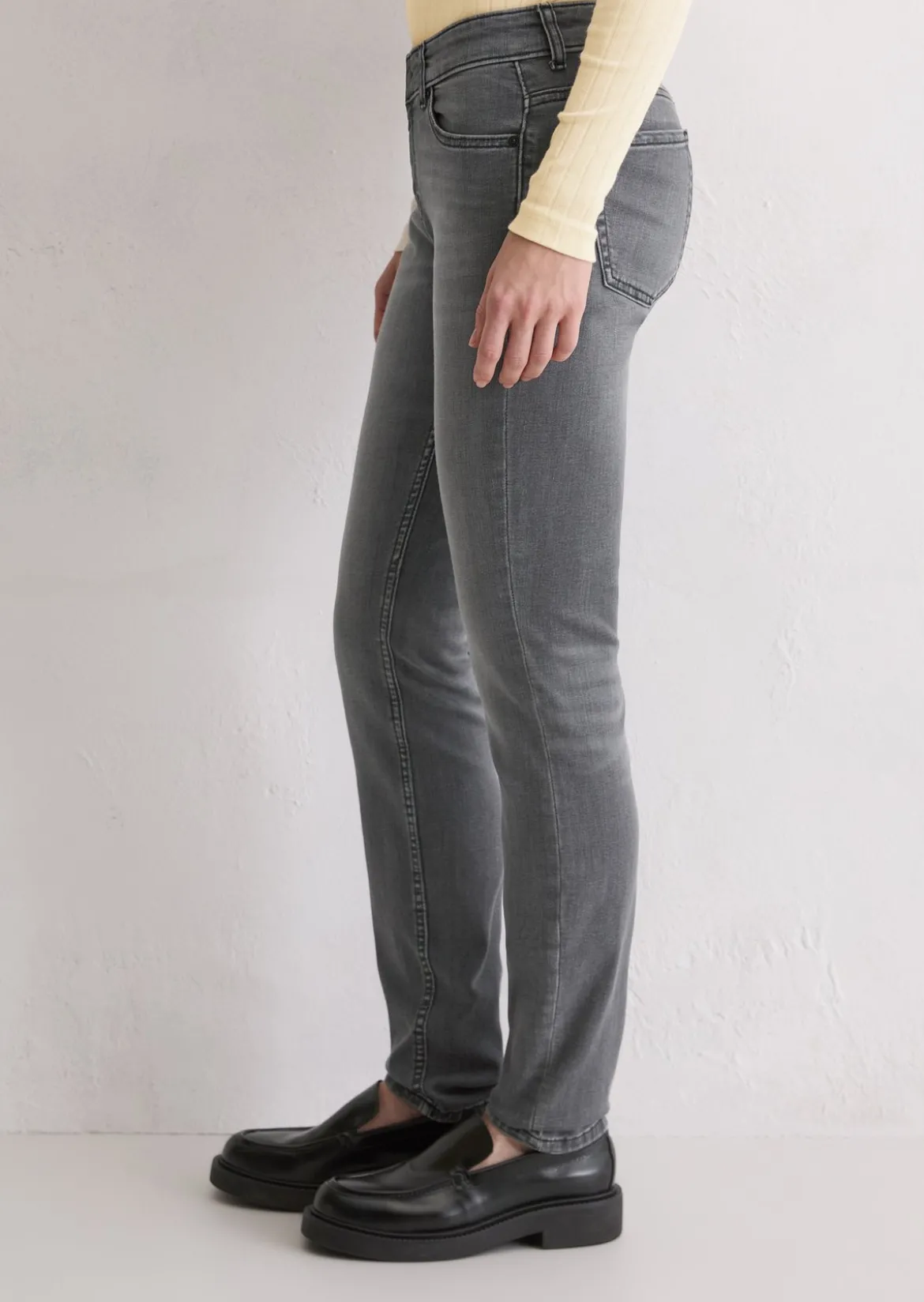 Jeans Model Alby slim aus stretchigem Bio-Baumwolle-Mix