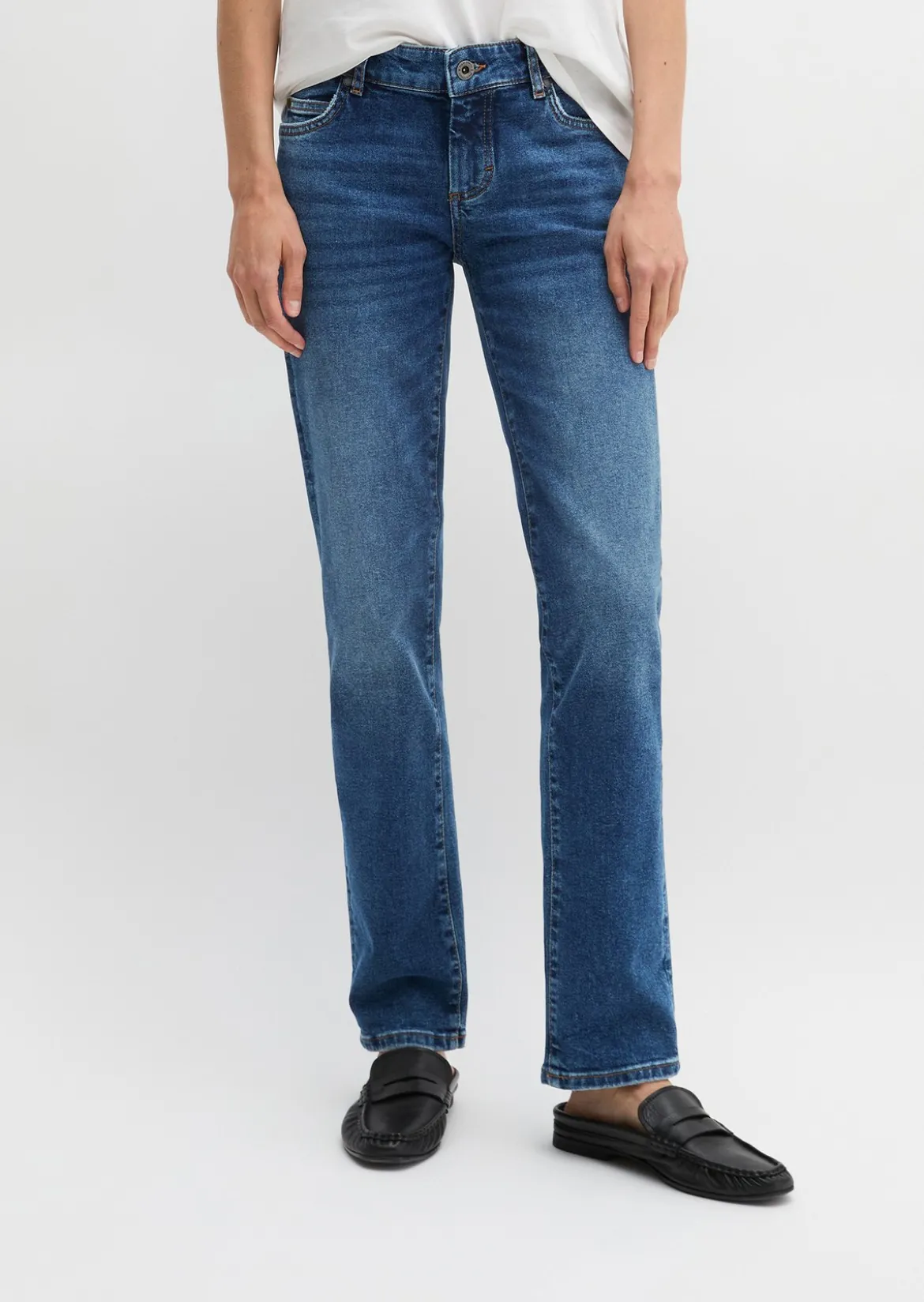 Jeans Model Alby straight aus Bio-Baumwolle-Mix
