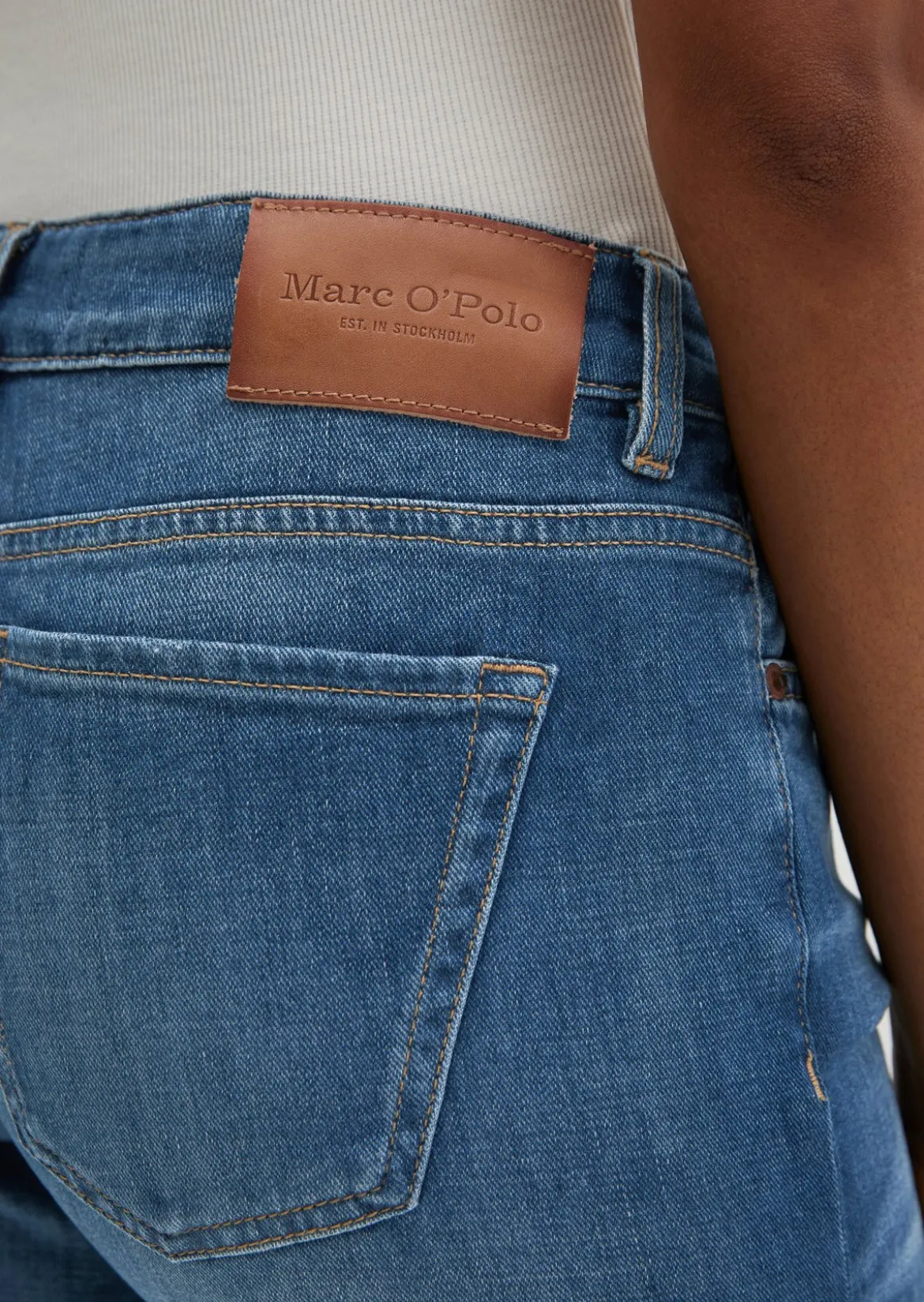 Jeans Model Alby straight aus italienischem Candiani-Denim
