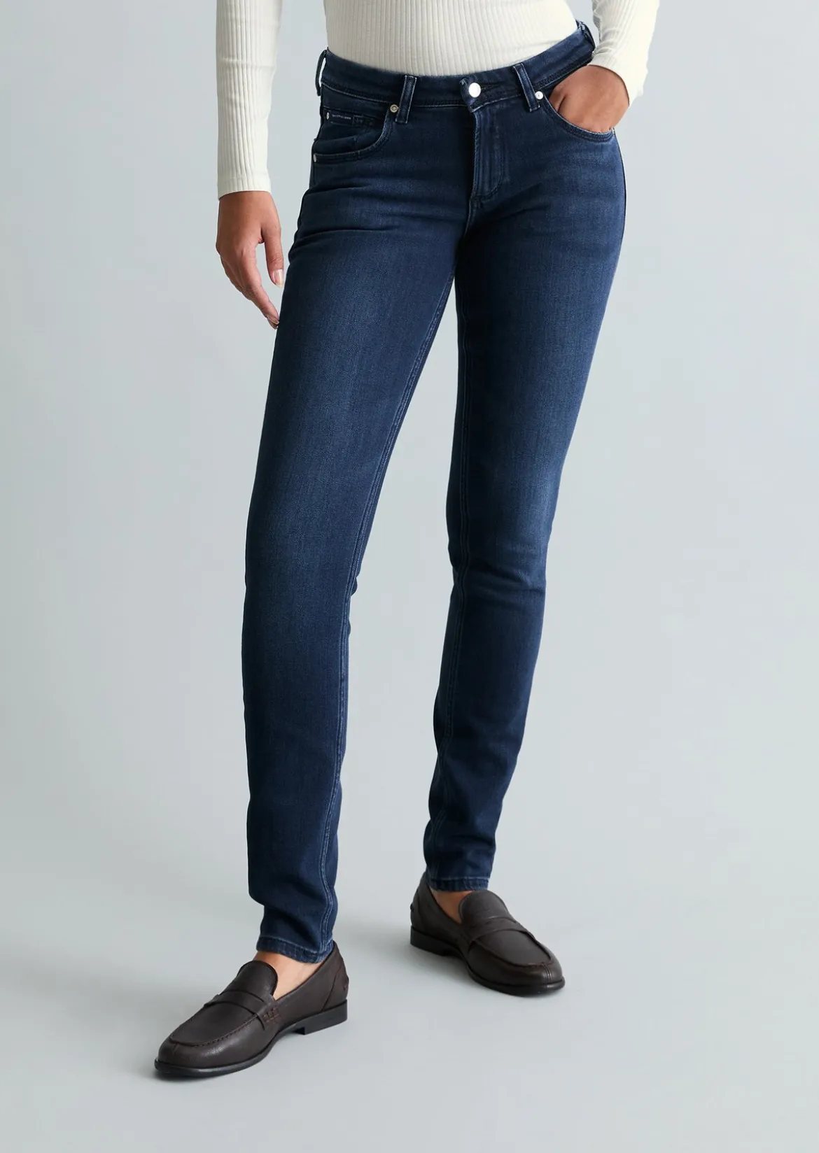 Jeans Model Alva slim aus Organic Cotton-Lyocell-Mix