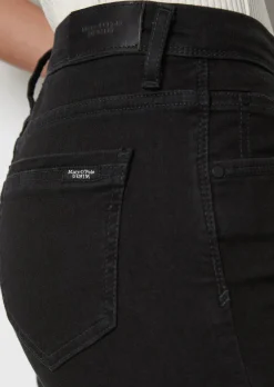 Jeans Model Alva slim aus stretchigem Bio-Baumwoll-Mix
