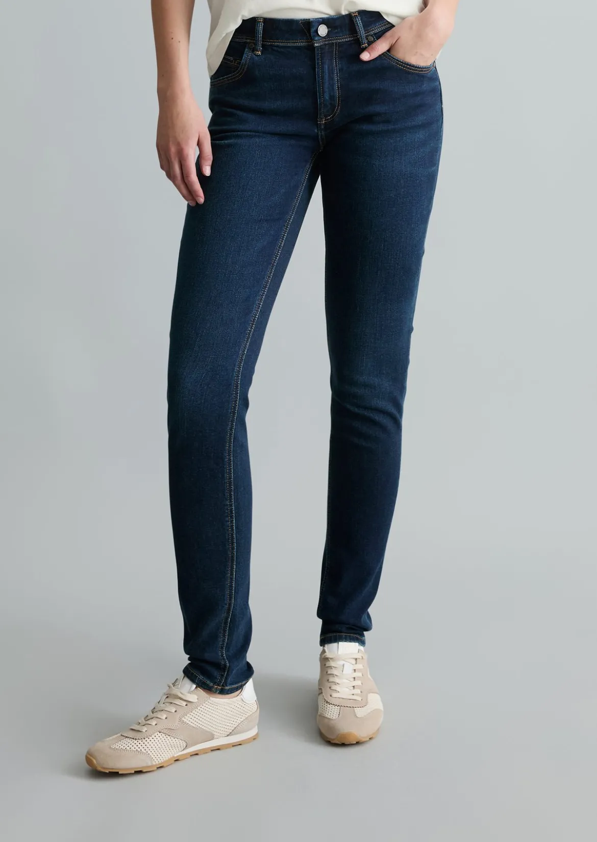 Jeans Model Alva slim aus Organic Cotton-Mix