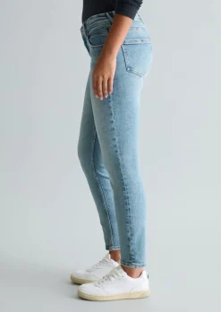 Jeans Model Alva slim cropped aus Organic Cotton-Mix