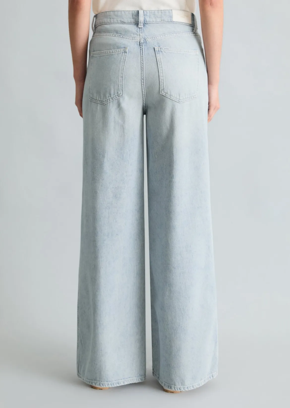 Jeans Model Anjo extra wide aus Rigid Denim