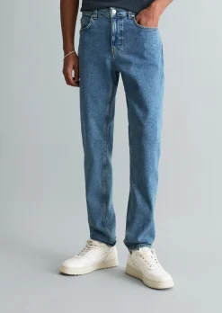 Jeans Model Aric tapered aus Bio-Baumwoll-Mix