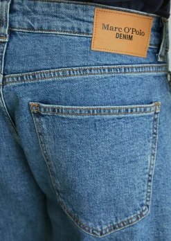 Jeans Model Aric tapered aus Bio-Baumwoll-Mix