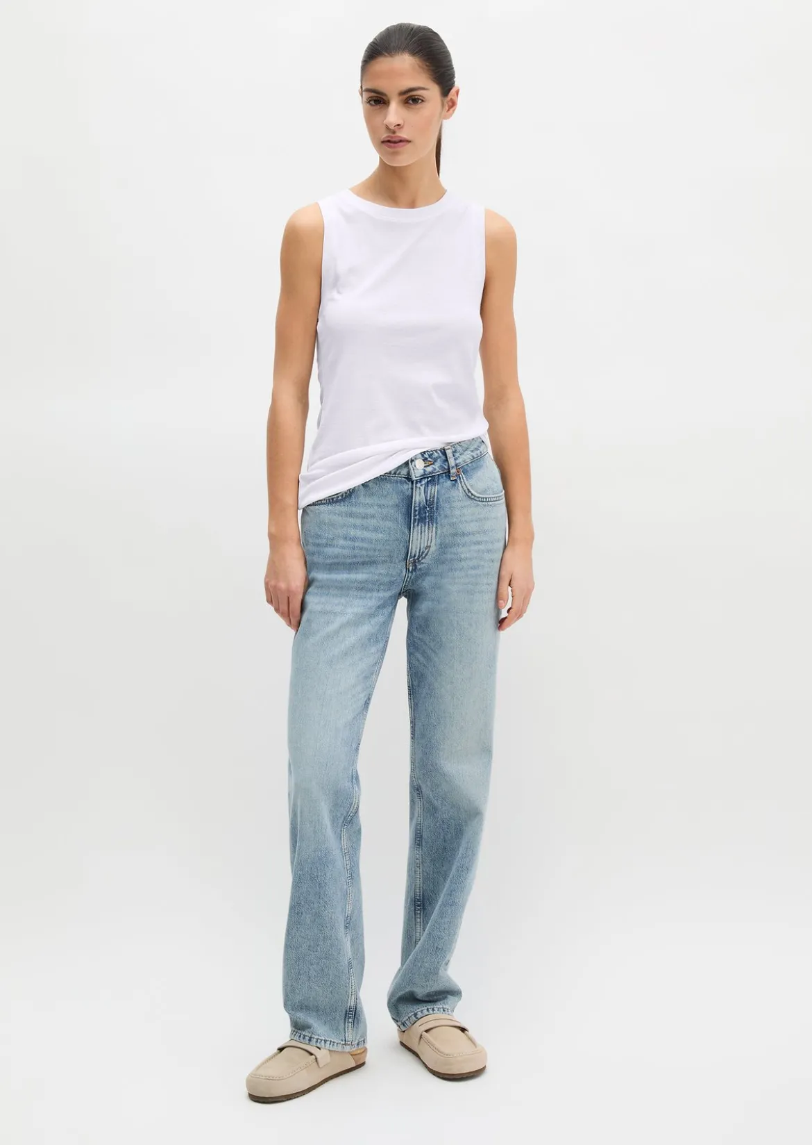 Jeans Model Elin straight aus Rigid Denim ohne Elasthan