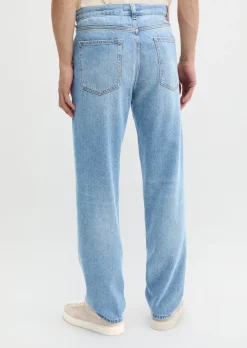 Jeans Model Kalmo straight aus besonders weichem TENCEL™ Lyocell, Leinen und Bio-Baumwolle
