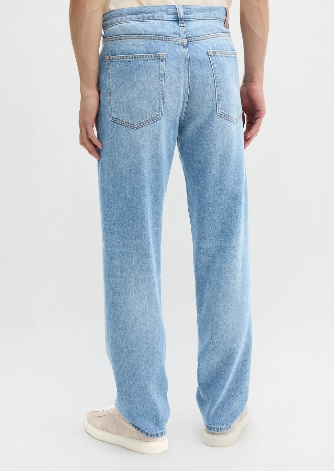 Jeans Model Kalmo straight aus besonders weichem TENCEL™ Lyocell, Leinen und Bio-Baumwolle