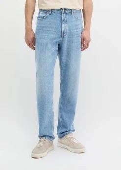Jeans Model Kalmo straight aus besonders weichem TENCEL™ Lyocell, Leinen und Bio-Baumwolle