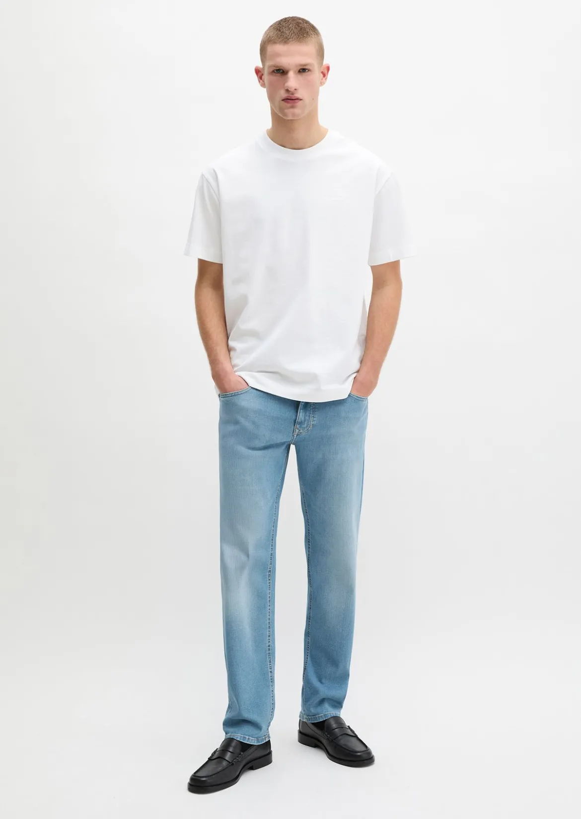 Jeans Model Kemi regular aus Bio-Baumwolle-Mix