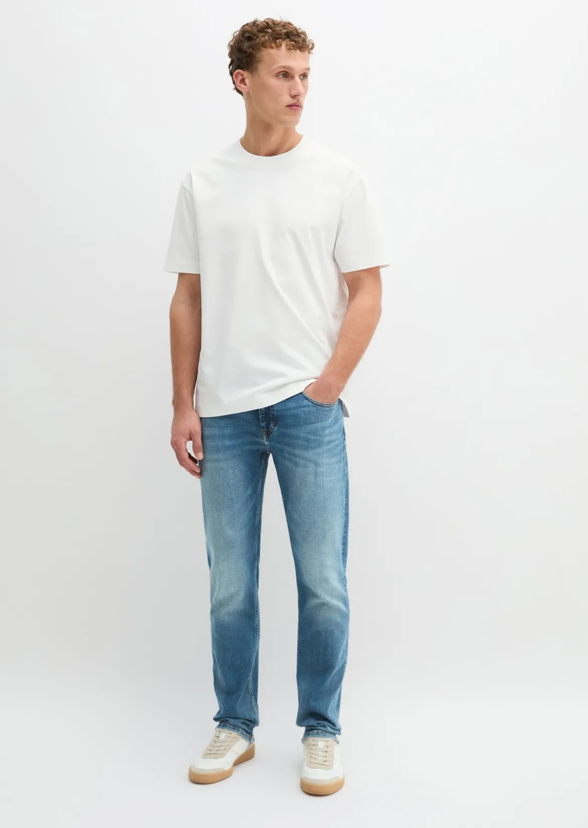 Jeans Model Kemi regular aus Bio-Baumwoll-Mix