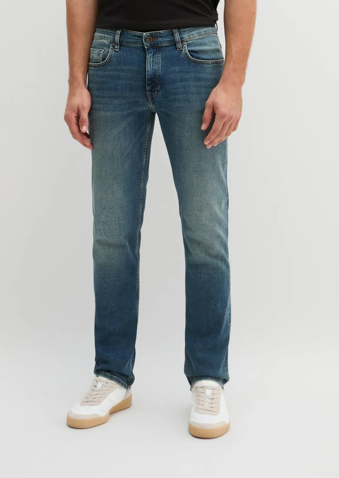 Jeans Model Kemi regular aus Bio-Baumwoll-Mix