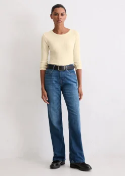Jeans Model Kiruna flared aus Cashmere Touch Denim