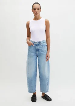 Jeans Model Lara barrel cropped aus reiner Bio-Baumwolle
