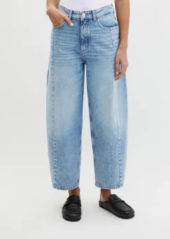 Jeans Model Lara barrel cropped aus reiner Bio-Baumwolle