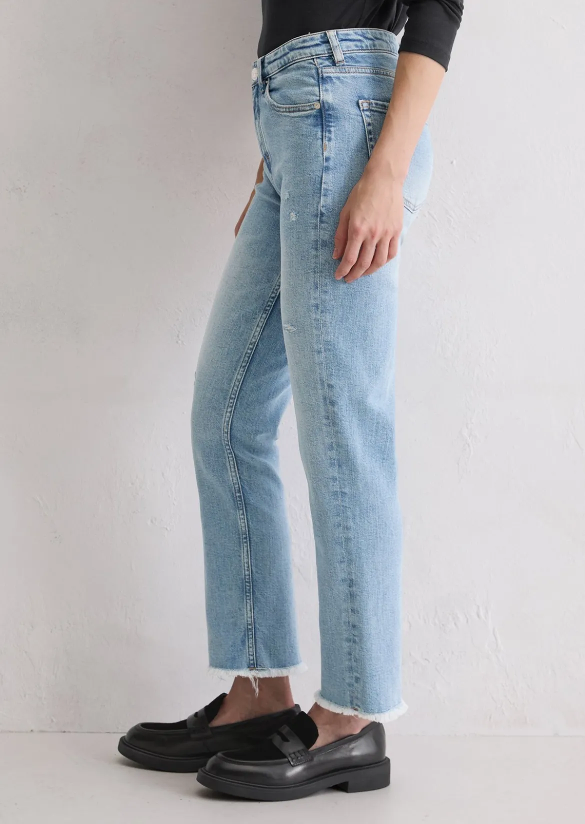 Jeans Model Linde straight cropped aus Bio-Baumwolle-Stretch