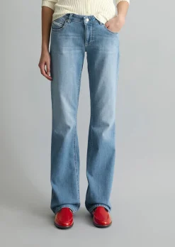 Jeans Model Nella bootcut aus Organic Cotton Stretch