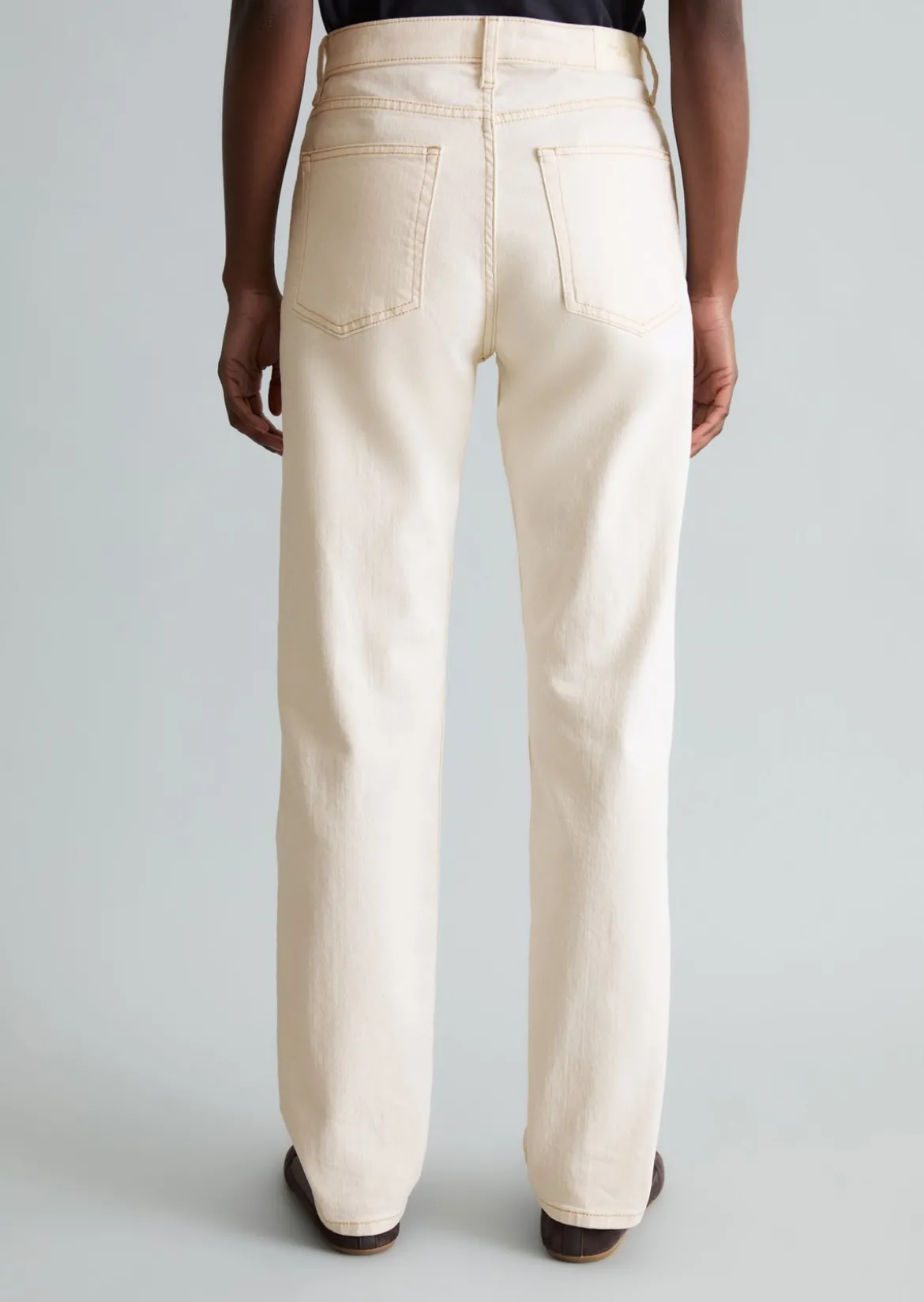 Jeans Model Olina straight aus weichem Left Hand Denim
