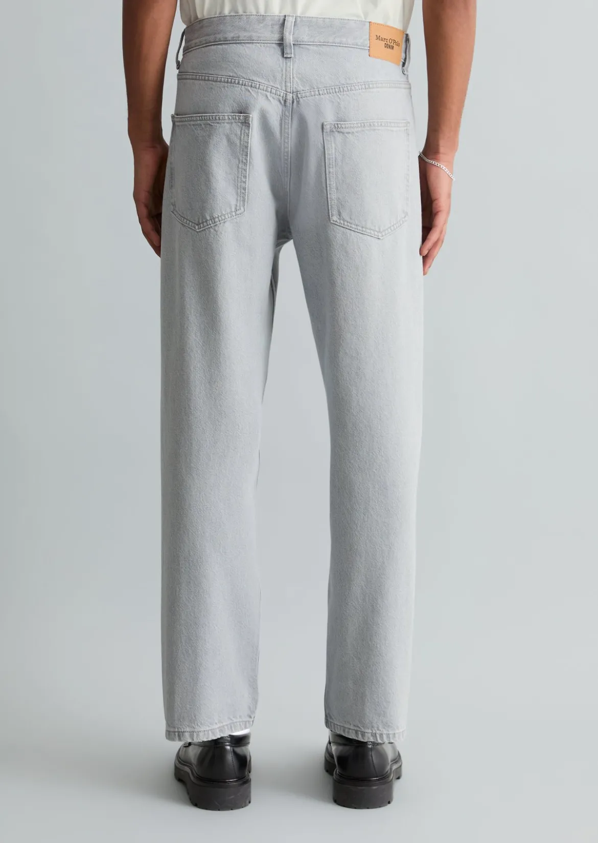 Jeans Model Runne tapered aus reiner Bio-Baumwolle