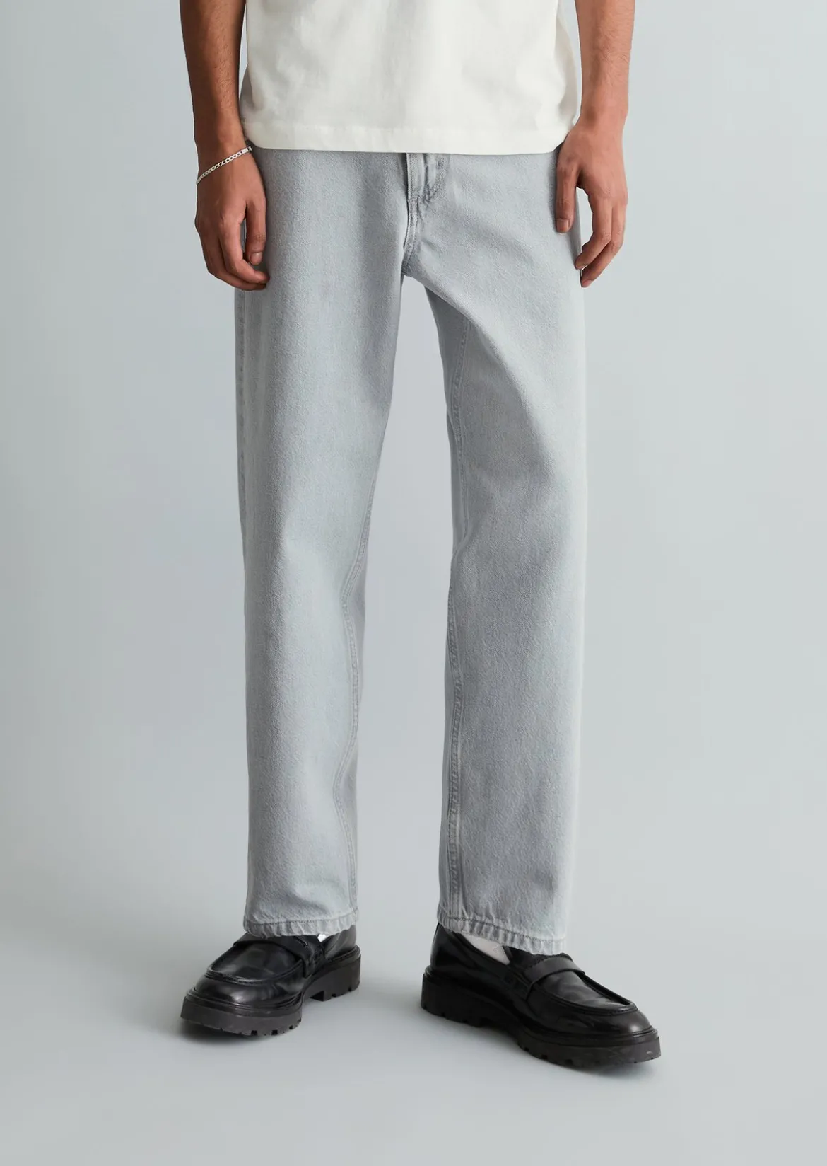 Jeans Model Runne tapered aus reiner Bio-Baumwolle