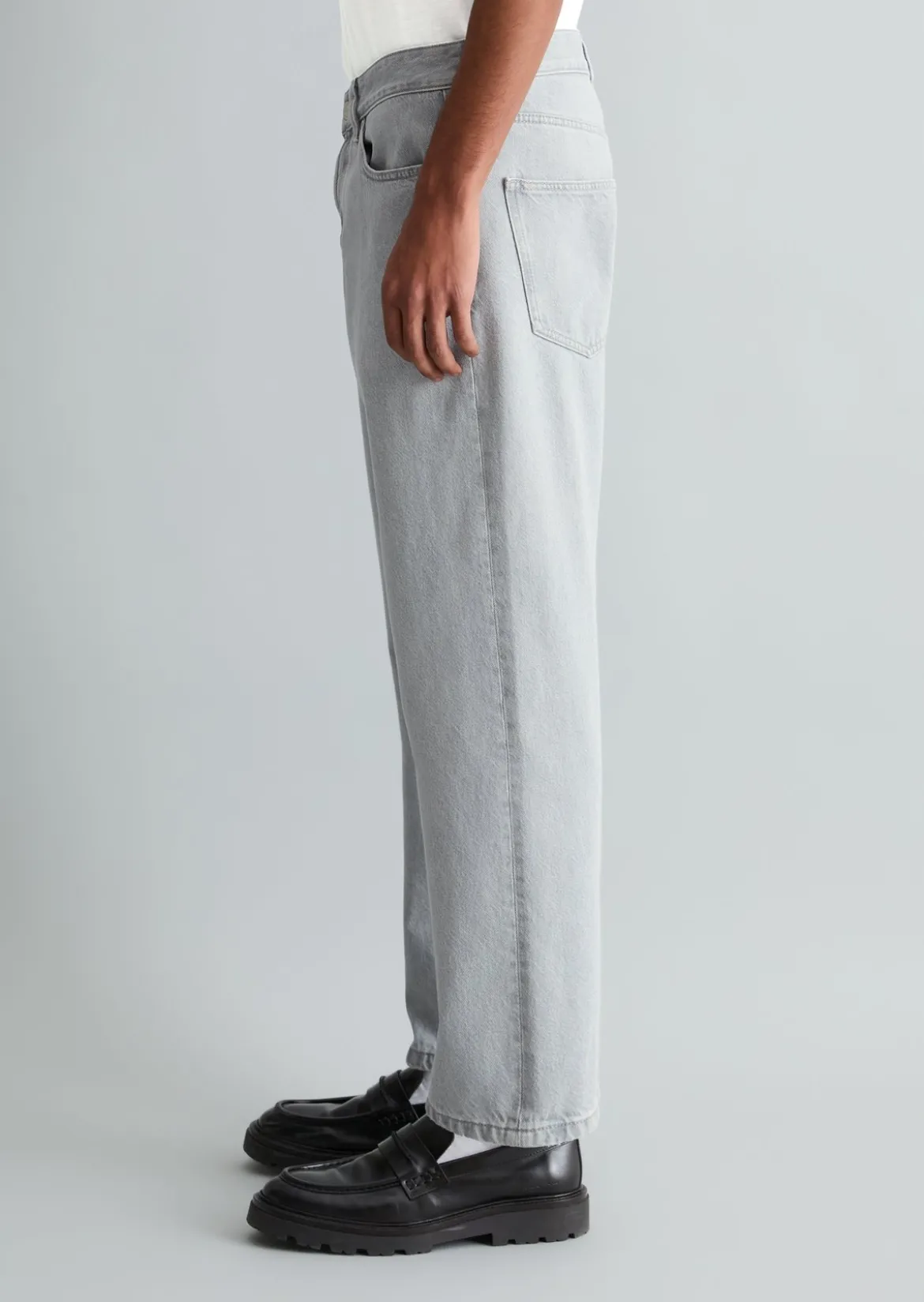 Jeans Model Runne tapered aus reiner Bio-Baumwolle