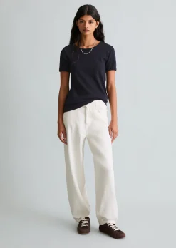 Jeans Model Stine barrel cropped aus Rigid Denim