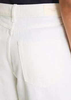 Jeans Model Stine barrel cropped aus Rigid Denim